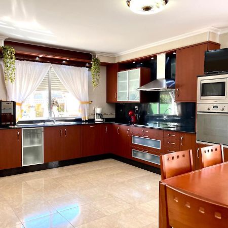 הוילה באיונה Casa Sabaris מראה חיצוני תמונה