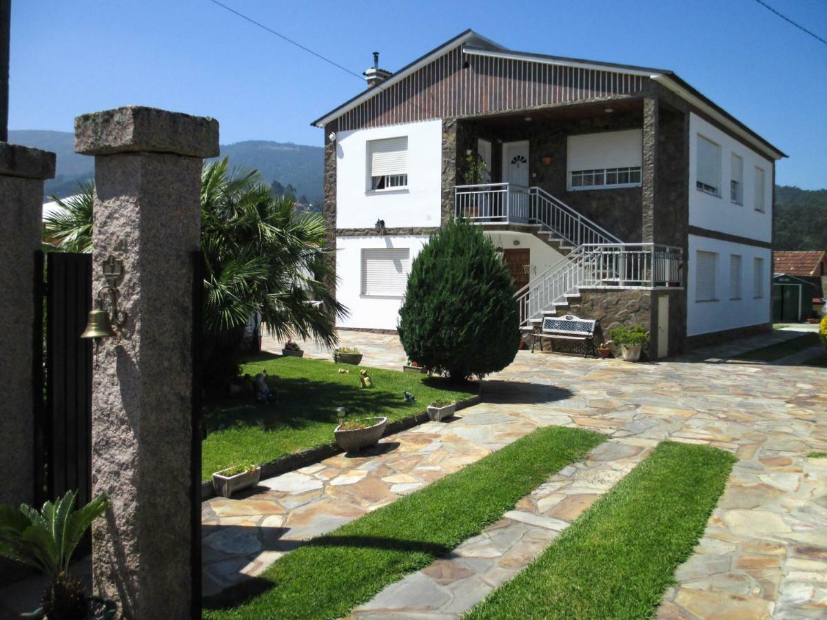 הוילה באיונה Casa Sabaris מראה חיצוני תמונה